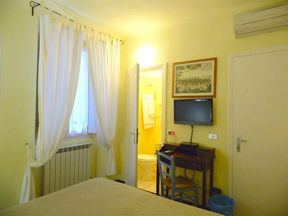 Casa Alba Hotel Lucca Exterior photo